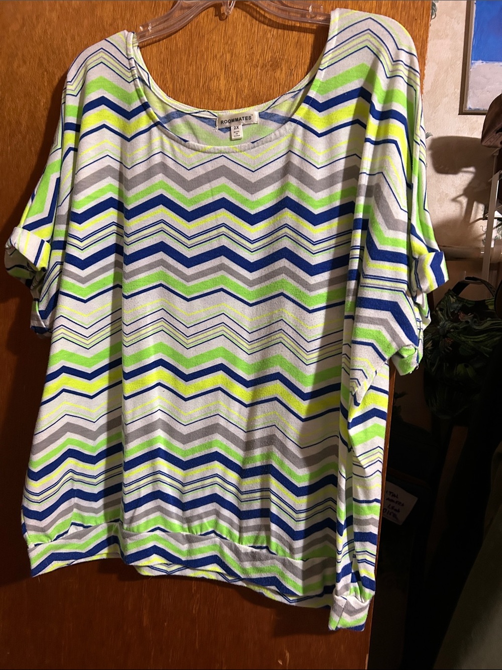 Roommates Scoop-Neck Chevron Short Sleeve Top - Lime, Navy & Light Gray